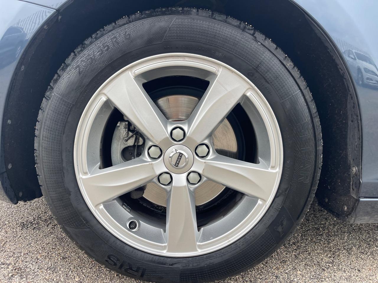 VOLVO V40 2.0D D2 120CV MANUALE FULL NAVI MY16