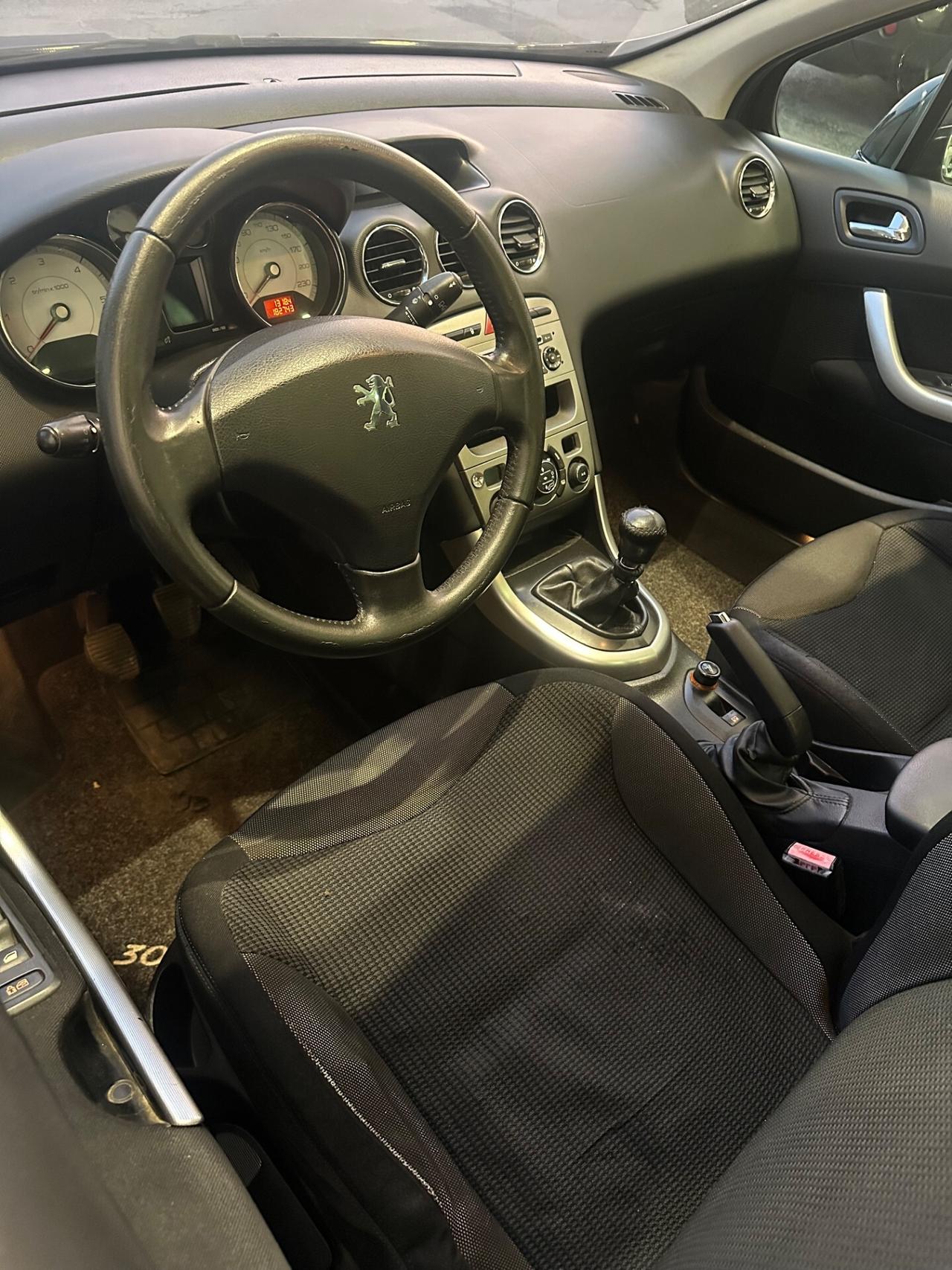 Peugeot 308 1.6 HDi 110CV 5p. Premium (6 Marce)