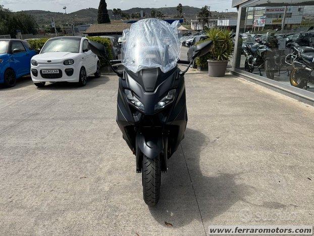 Yamaha T Max 560 - 2024 A SOLI 135 EURO