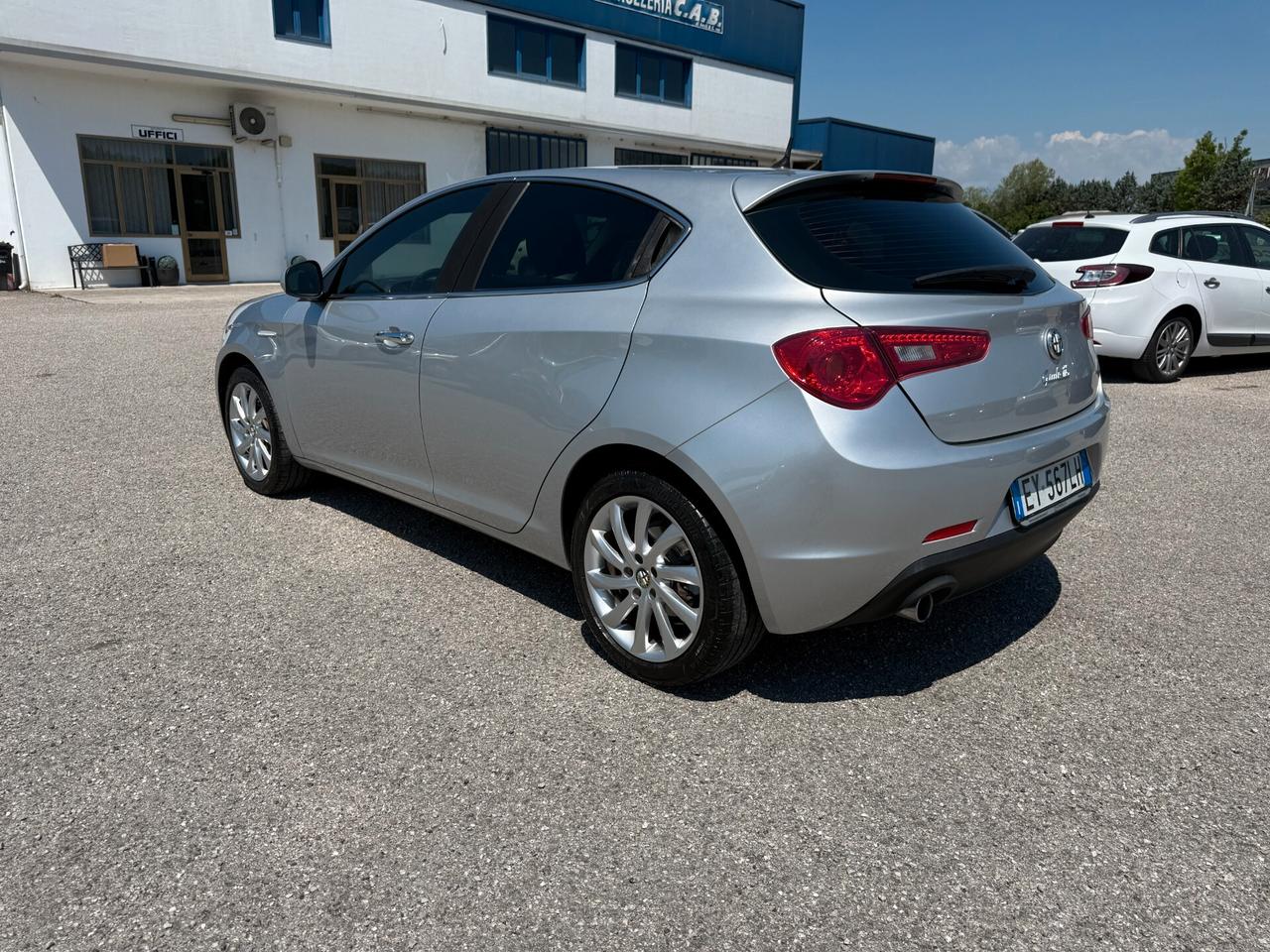 Alfa Romeo Giulietta 1.6 JTDm-2 105 CV Exclusive