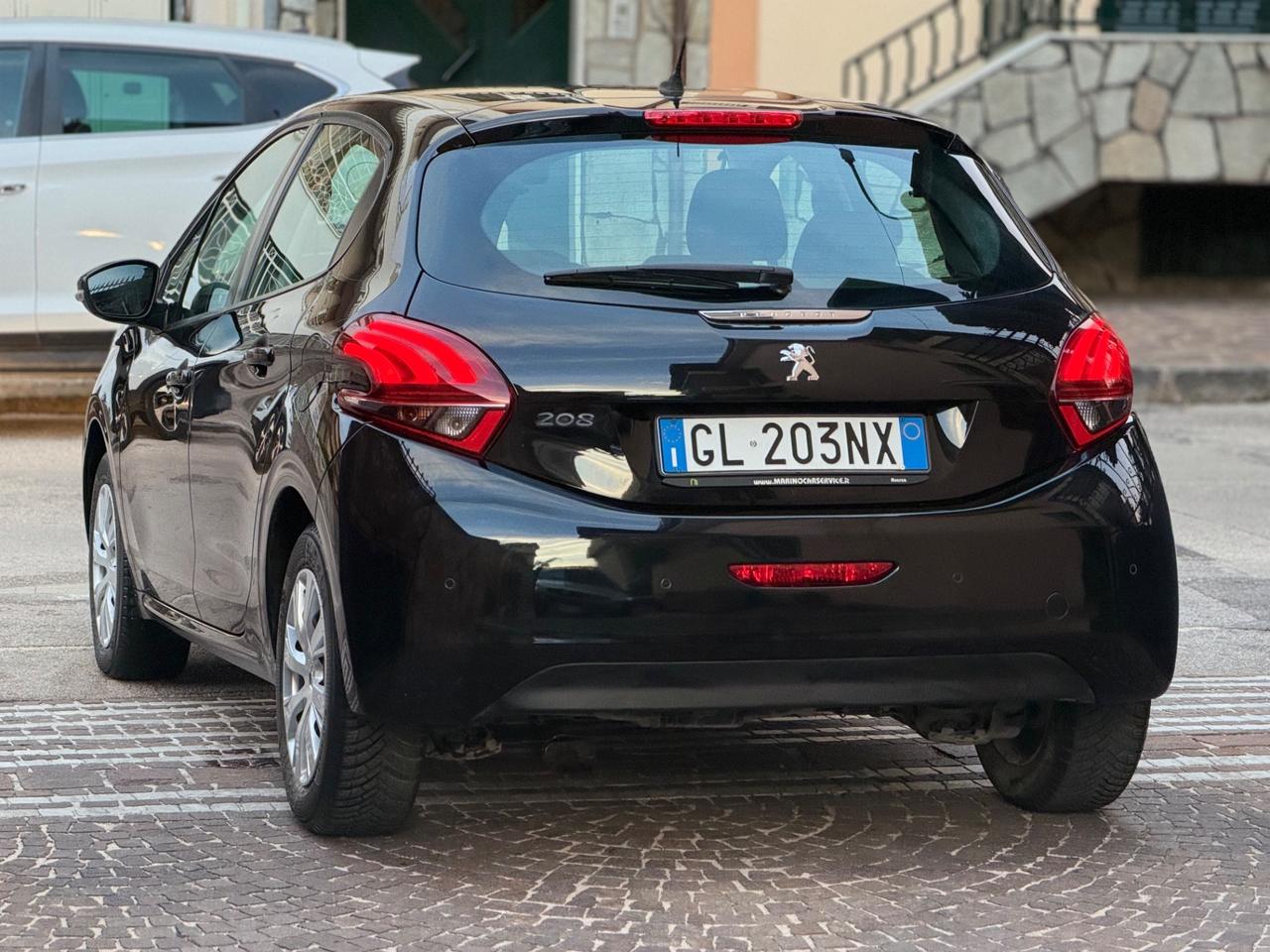 Peugeot 208 BlueHDI 75 CV Allure