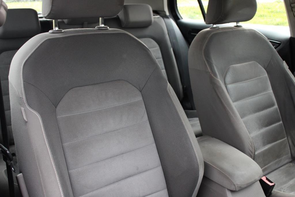 VOLKSWAGEN GOLF 1.6 TDi 110 CV DSG Executive