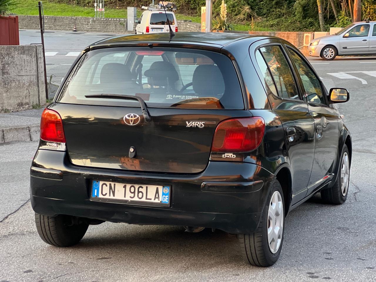 Toyota Yaris 1.4 tdi D-4D cat 5 porte carozzeria sbiadita