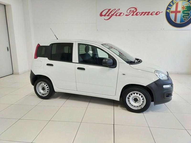 FIAT Panda Panda 1.0 GSE S&S Hybrid Pop Van 2 posti