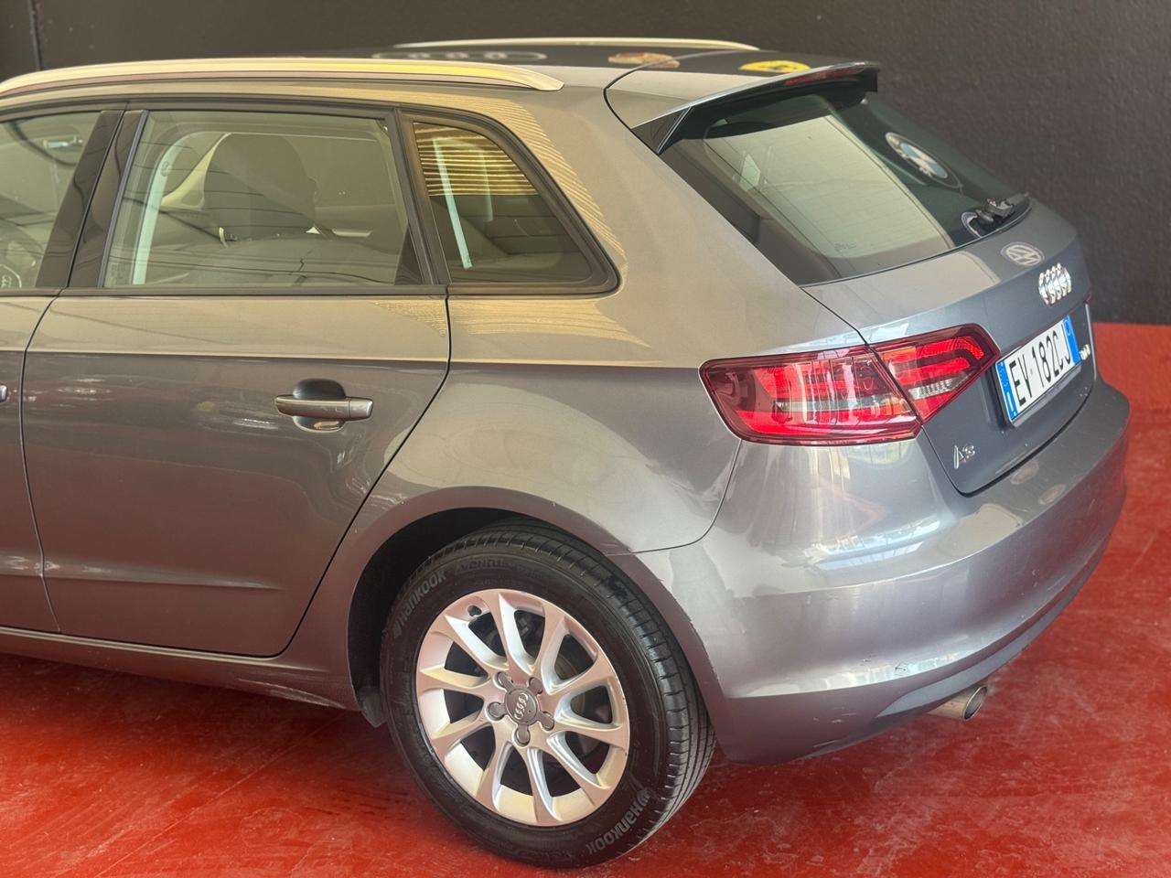 Audi A3 SPB 1.6 TDI clean diesel Ambition