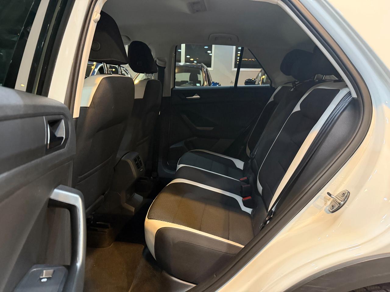 Volkswagen T-Roc I 2019 1.0 tsi Advanced