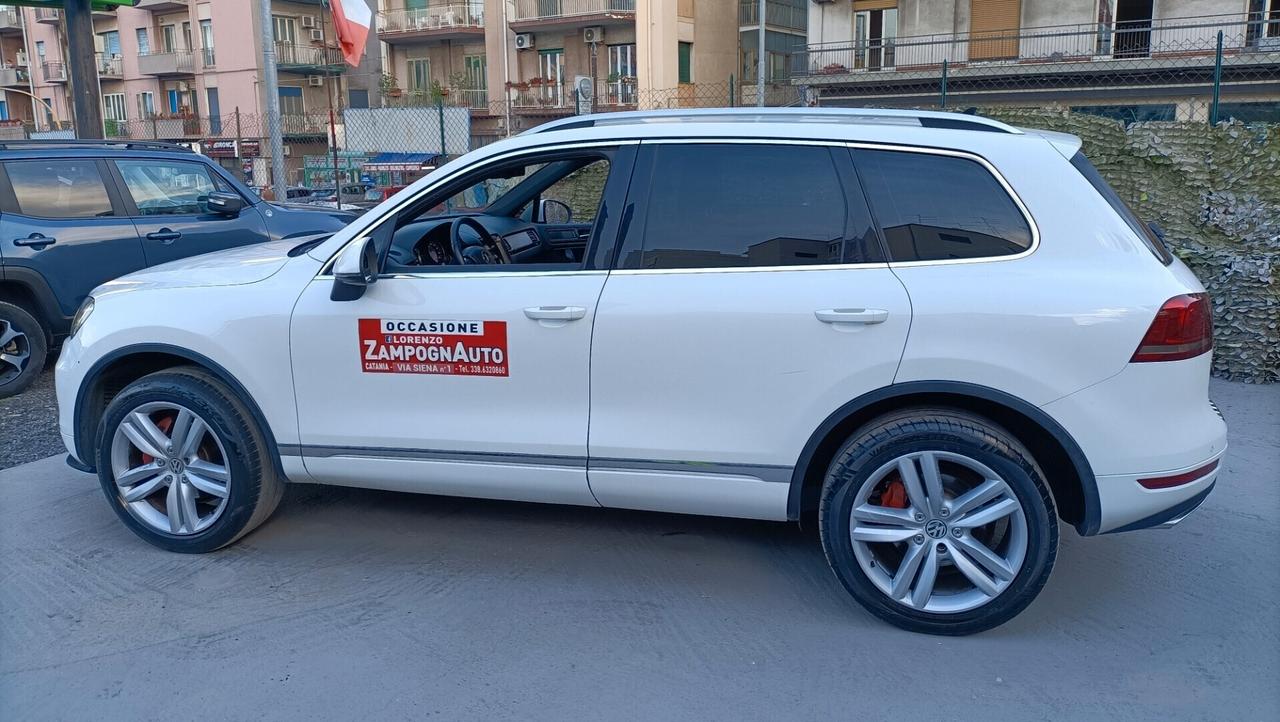Volkswagen Touareg 3.0 TDI 245 CV Tiptronic BlueMotion Executive ZAMPOGNAUTO CT