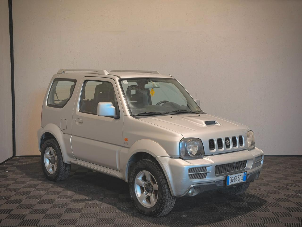 Suzuki Jimny 1.5 DDiS 4WD JLX
