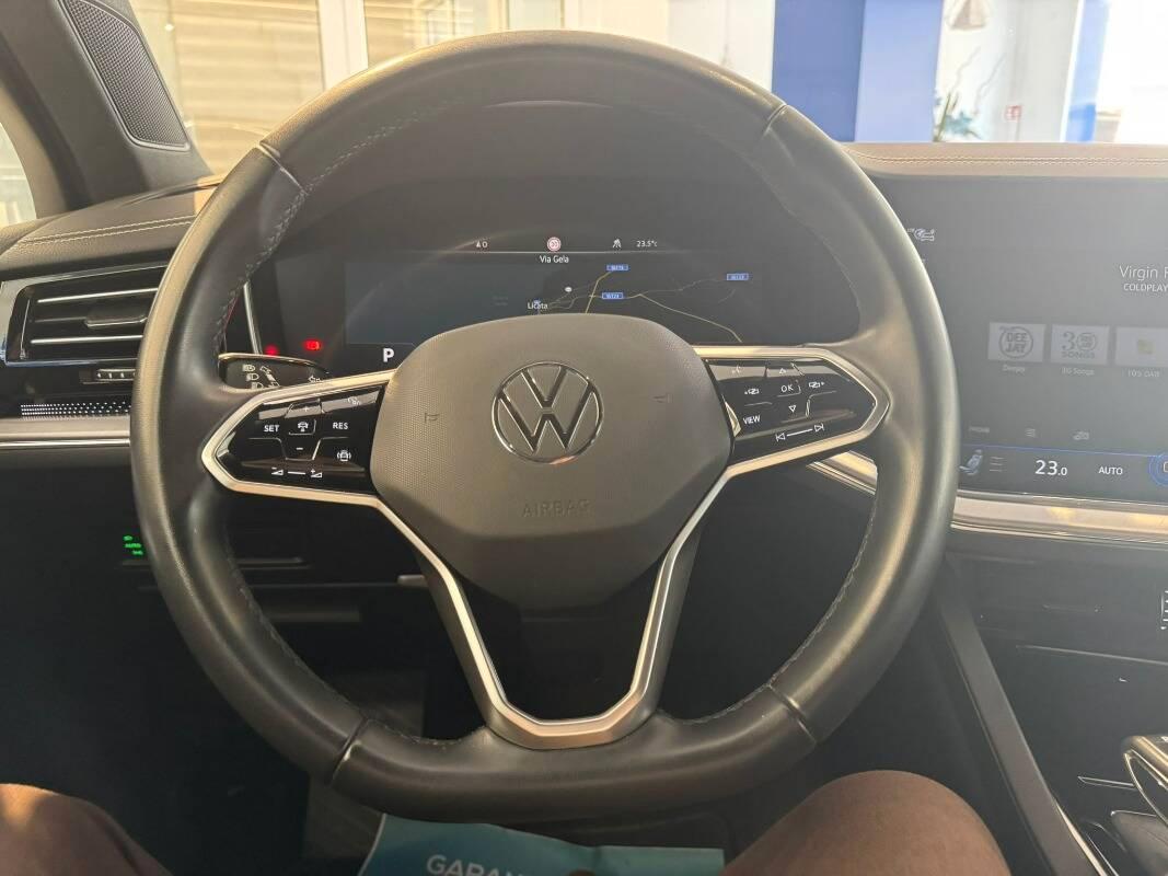 Volkswagen Touareg 3.0 V6 tdi Elegance 231cv tiptronic