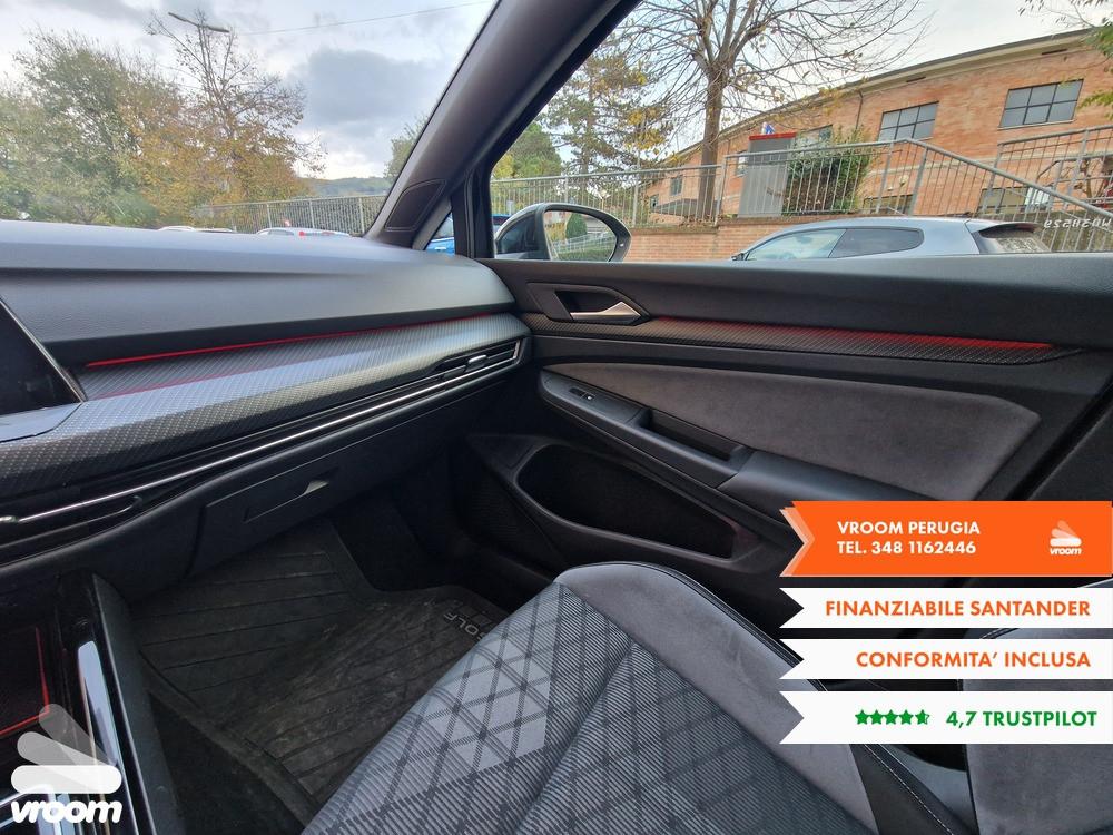 VOLKSWAGEN Golf 8 2.0 TDI 150 CV DSG R-Line 2023