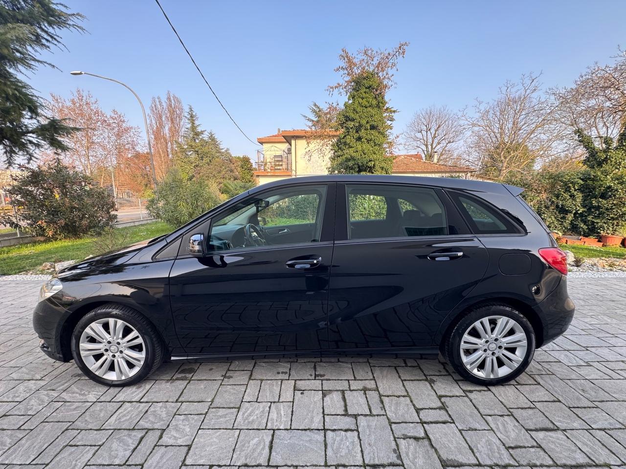 Mercedes-benz B 180 CDI Premium OK NEOPATENTATI