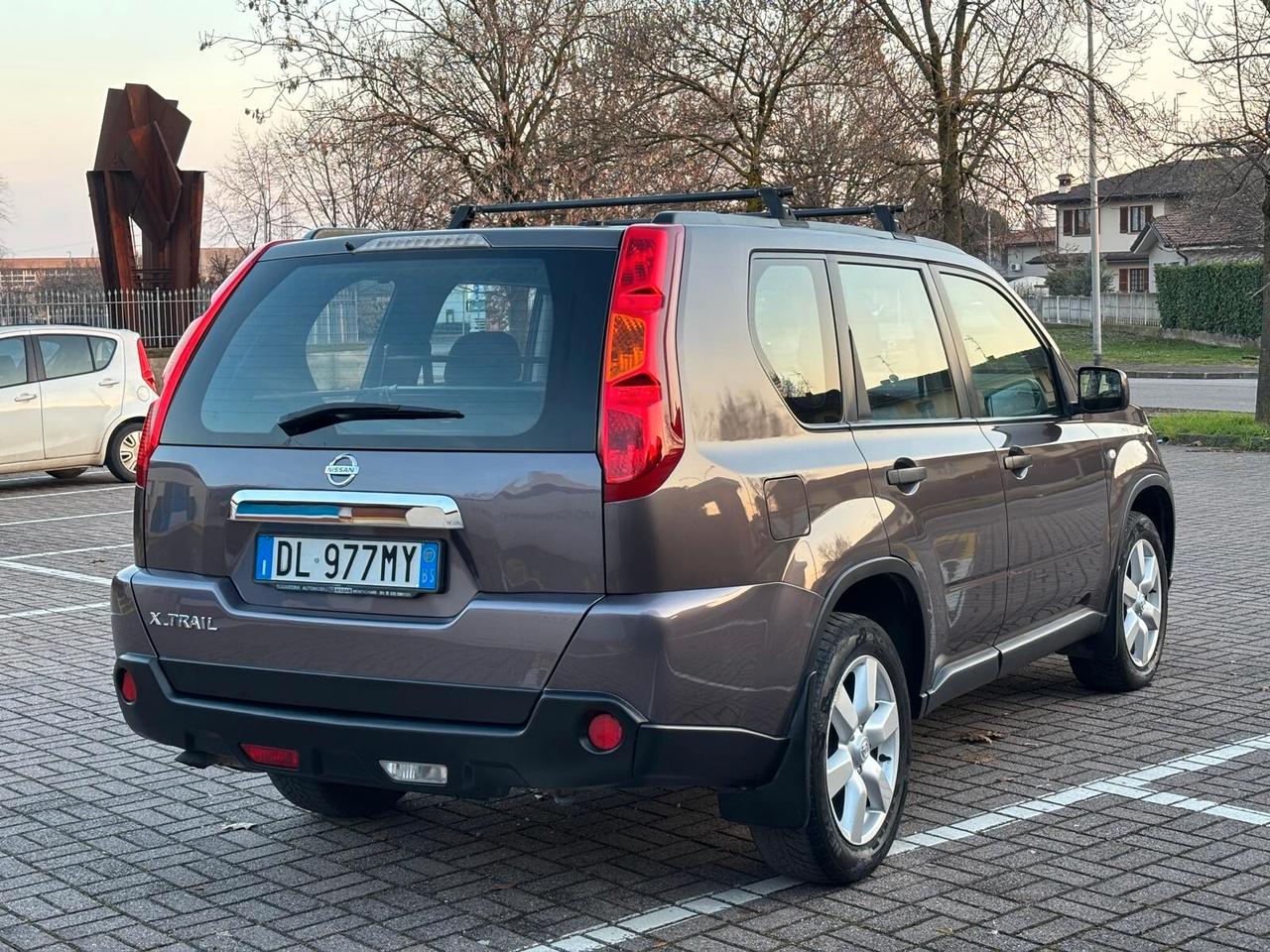 Nissan X-Trail 2.0 dCi 150CV LE..4x4 AUTOMATICO. CELL 393 690 2051 WUATSAPP