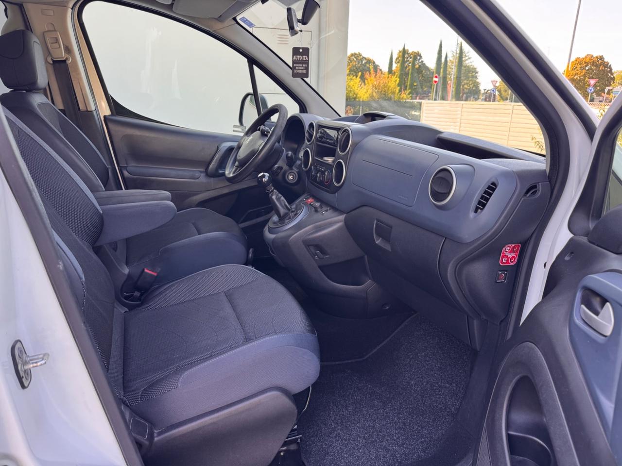 Peugeot Partner Tepee 1.6 HDi 110CV Premium N1 AUTOCARRO OK NEOPATENTATI