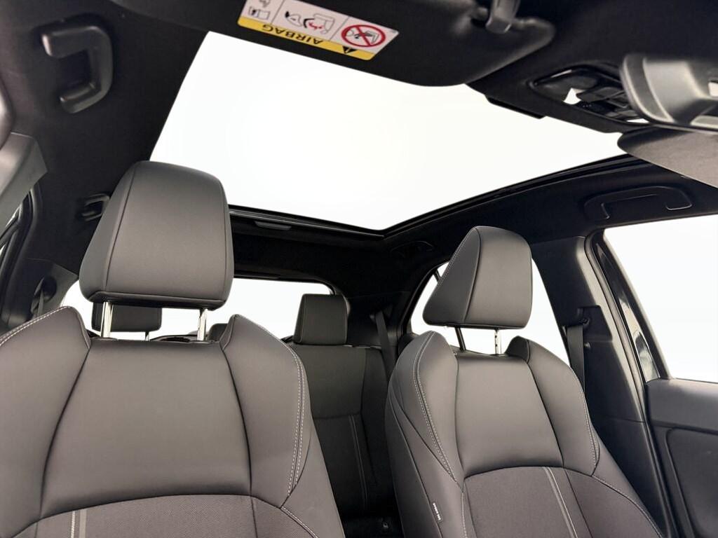 Toyota Yaris Cross 1.5 H Lounge FWD e-CVT