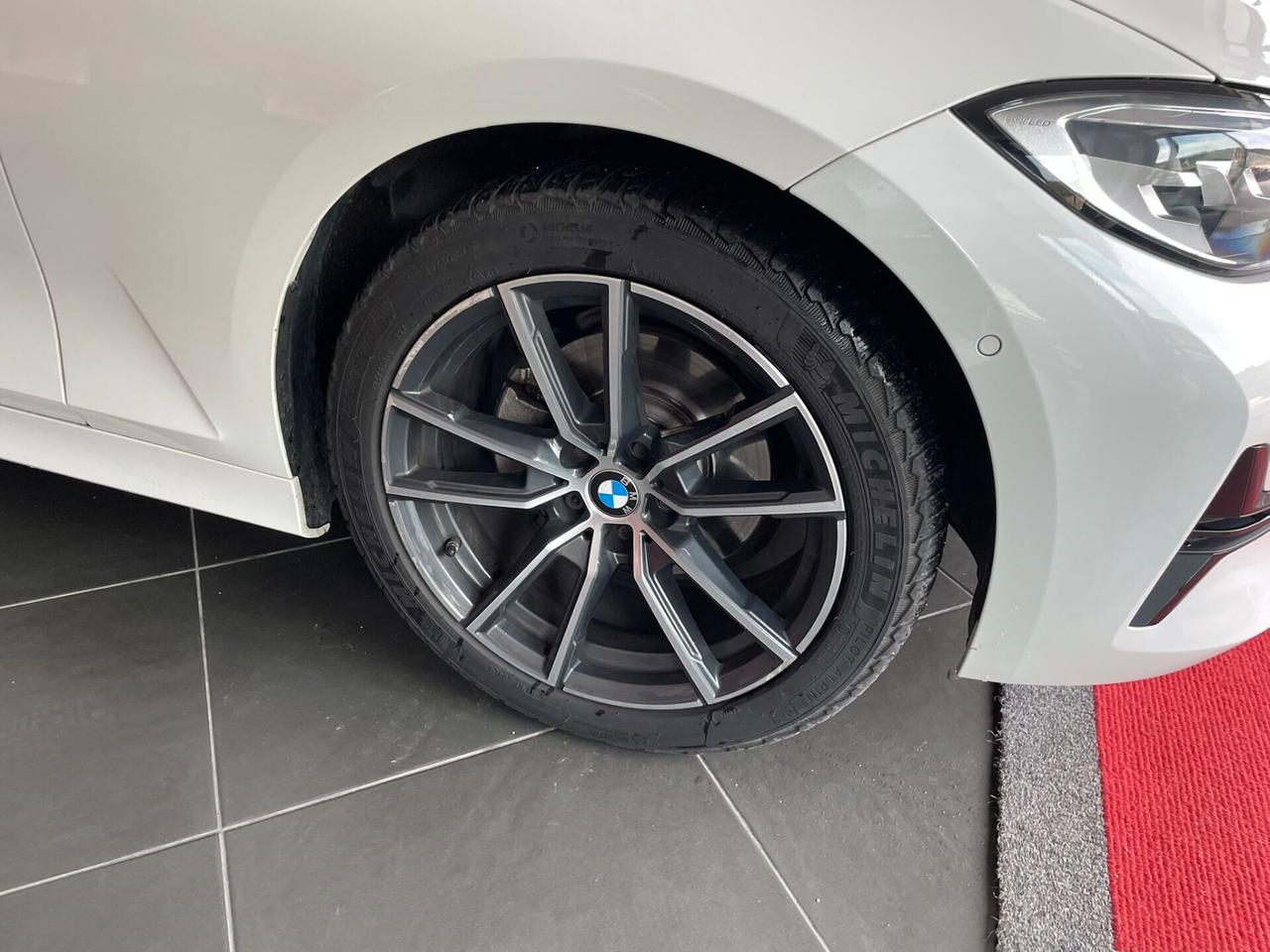 BMW 320d TOURING ADVANTAGE MHEV 190CV