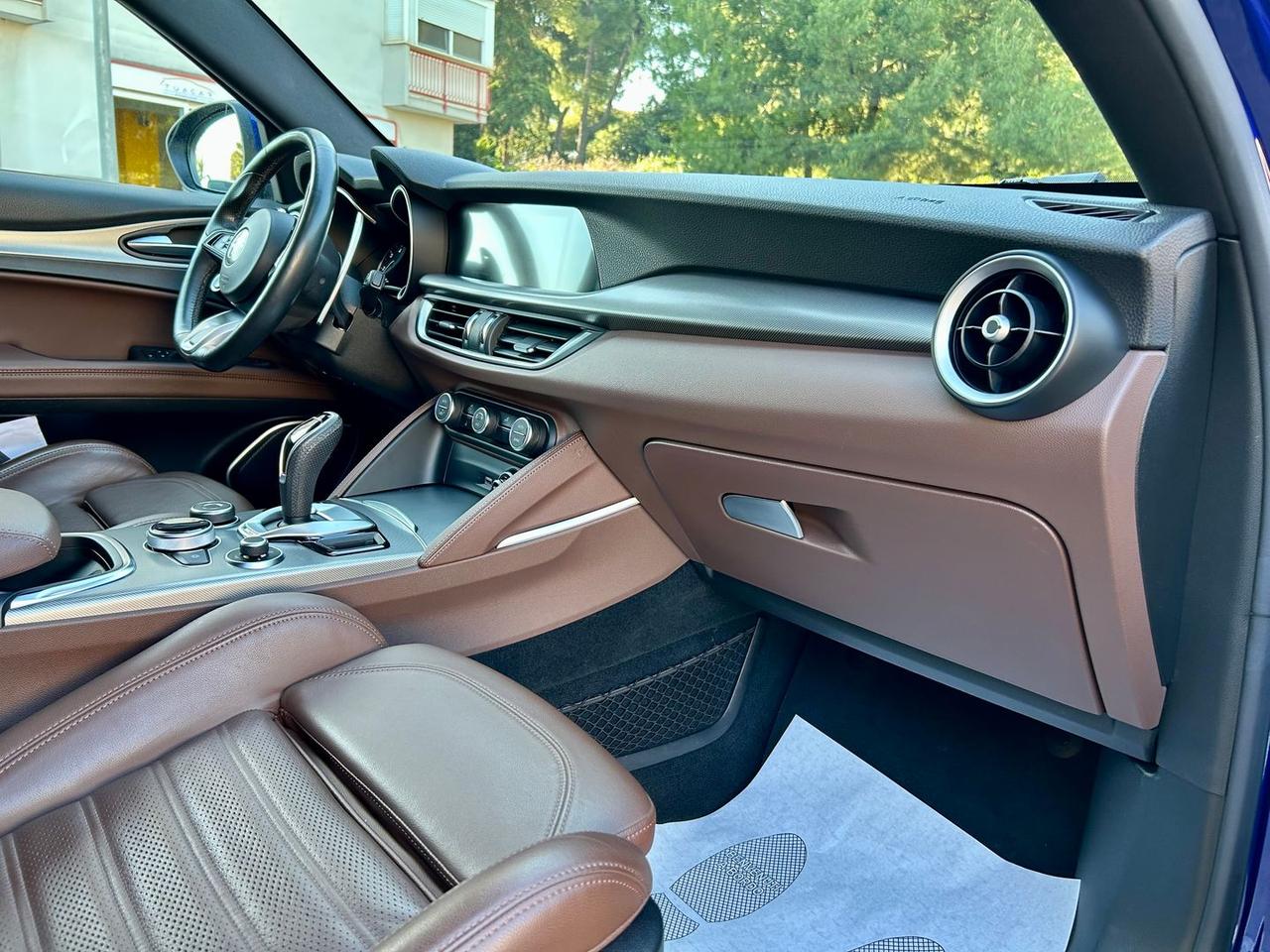 Alfa Romeo Stelvio 2.2 Veloce #10637