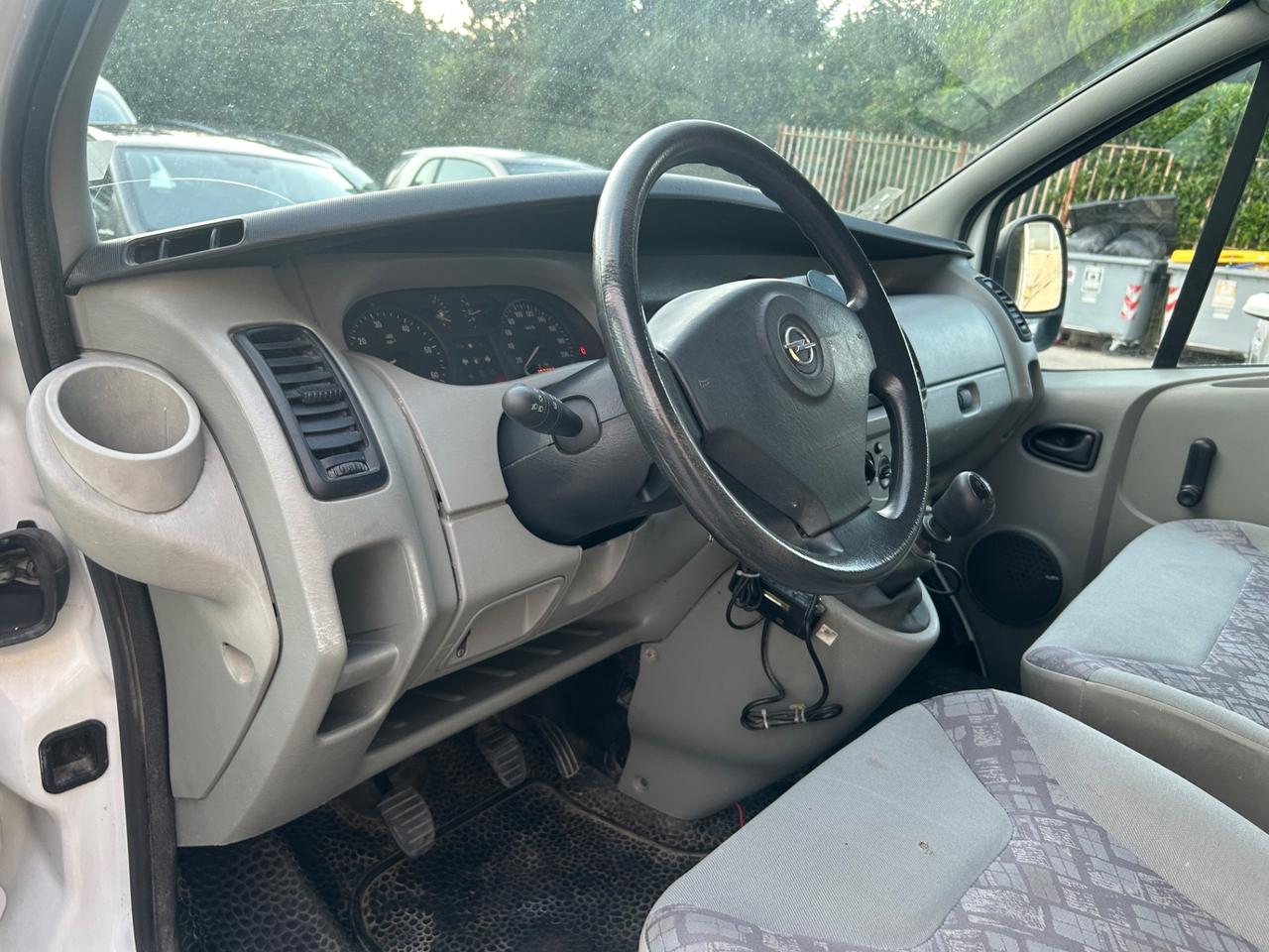 Opel Vivaro 27 1.9 DTI PC-TN Furgone
