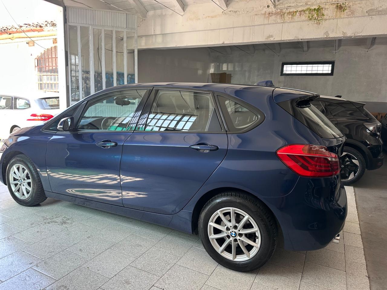 Bmw 216 216d Active Tourer Advantage