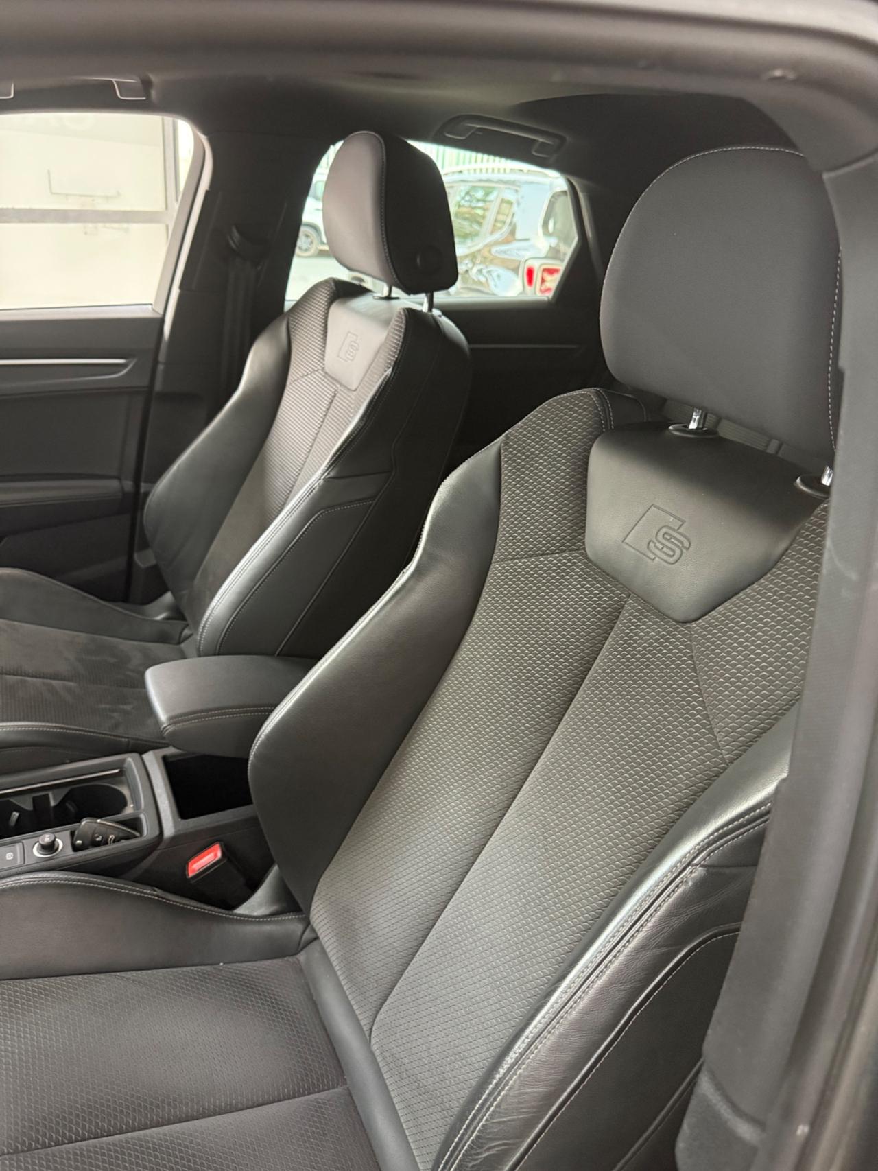 Audi Q3 SPB 35 TDI S tronic quattro edition