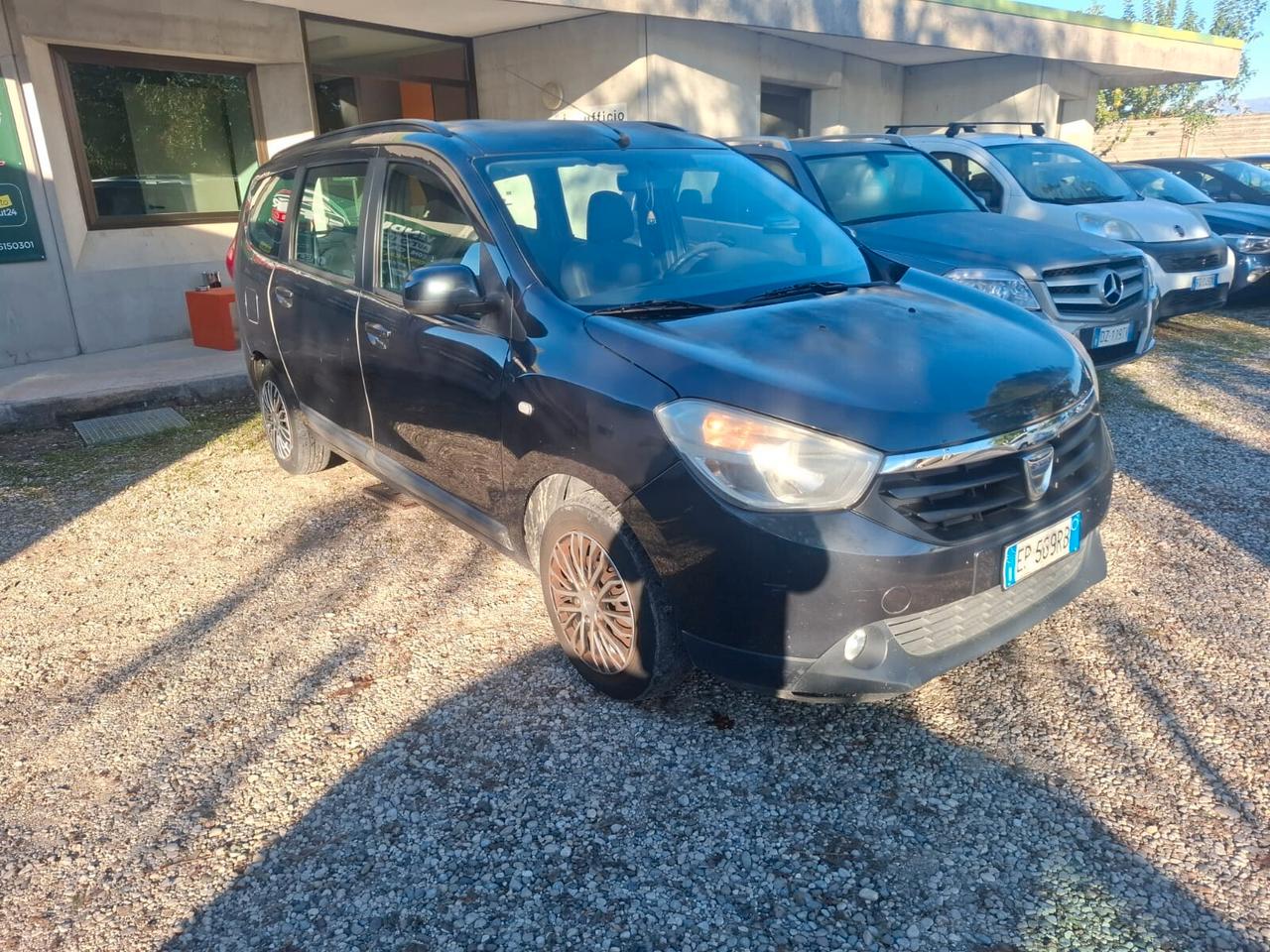 Dacia Lodgy 1.6 8V 85CV 5 posti Lauréate (60Kw)
