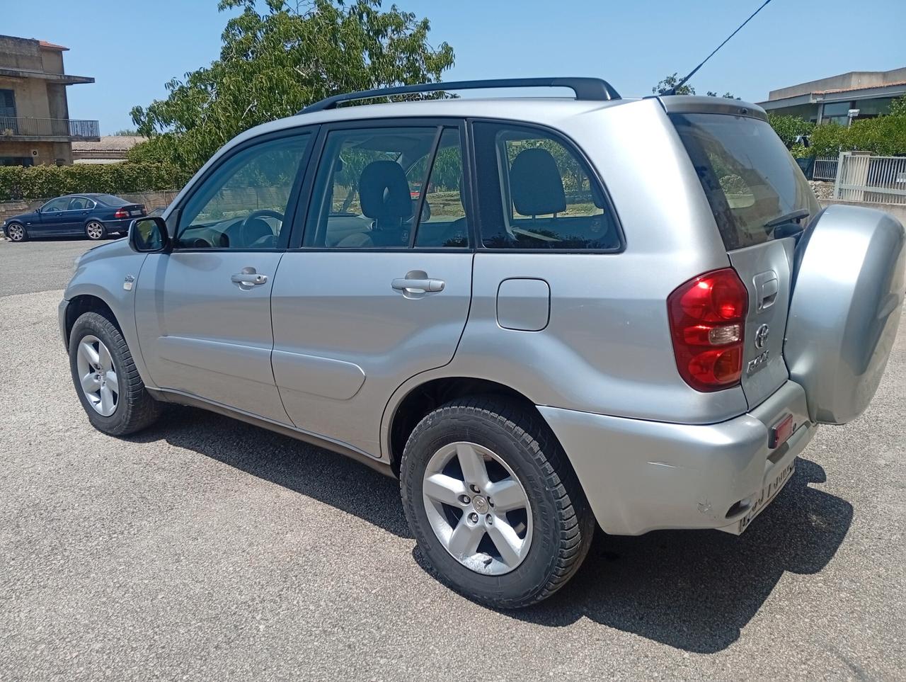 Toyota RAV 4 RAV4 2.0 Tdi D-4D cat 5 porte