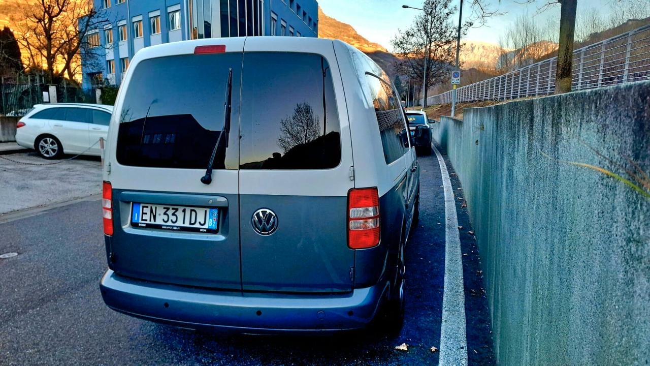 VW CADDY 1.6 TDI AUTOCARRO N1 HIGHLINE