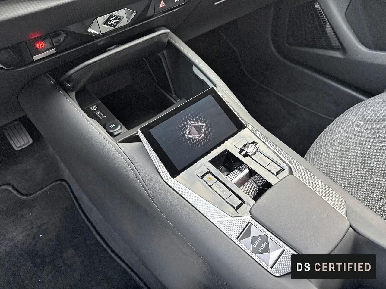 Ds DS4 4 E-Tense 225 Cross Trocadero