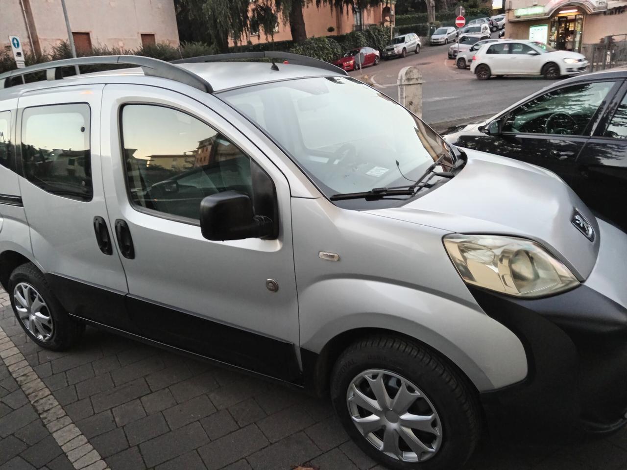 Peugeot Bipper Tepee 1.3 HDi 75 FAP Family