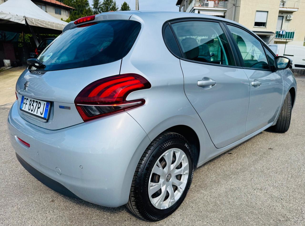 Peugeot 208 PureTech 82 5 porte