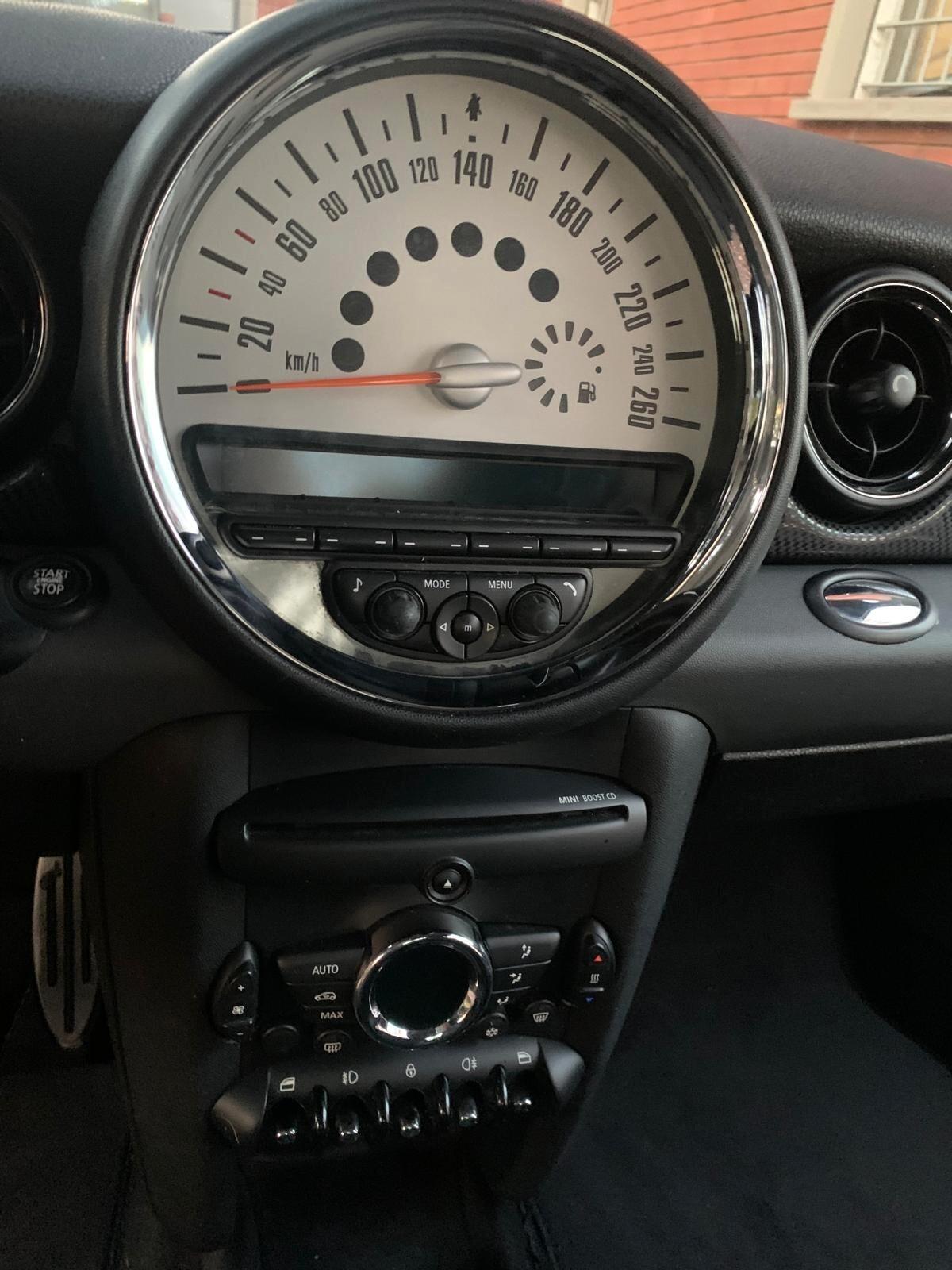 Mini Cooper SD manuale