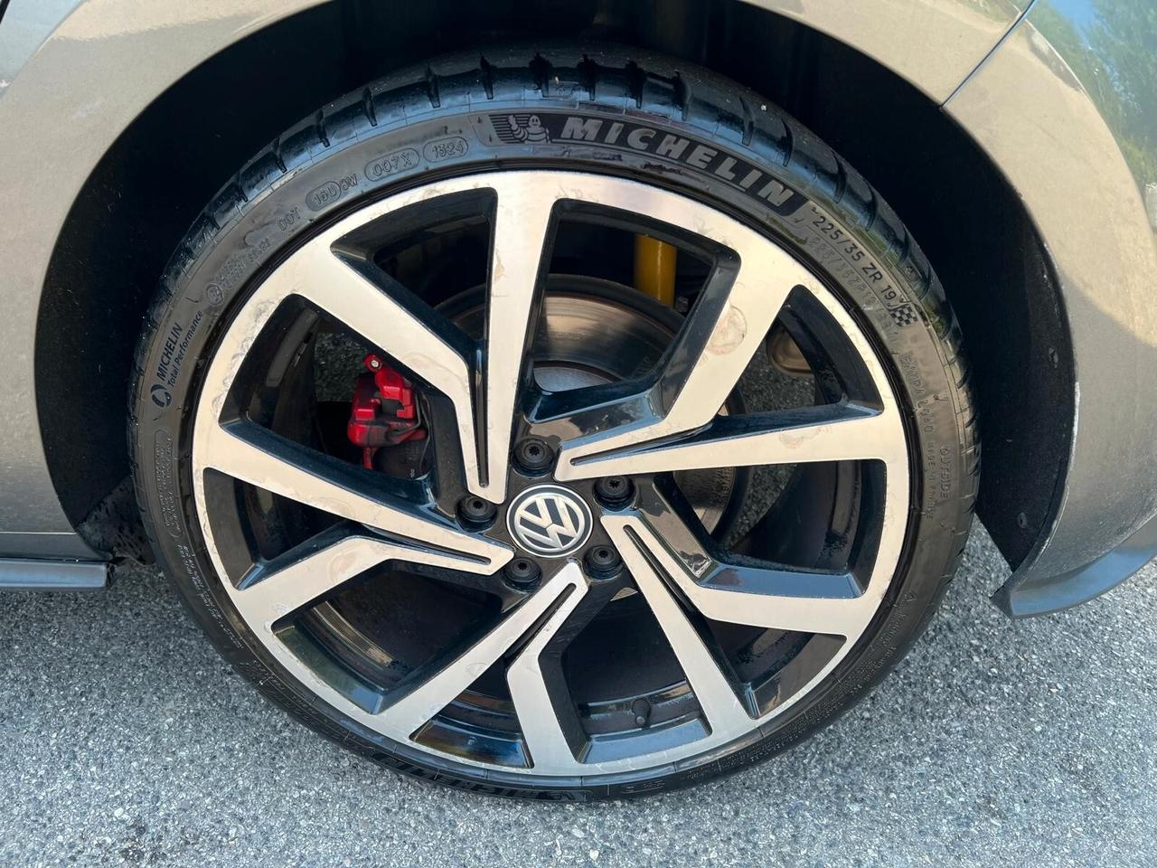 Volkswagen Golf GTD 2.0 TDI DSG 5p. BlueMotion Technology