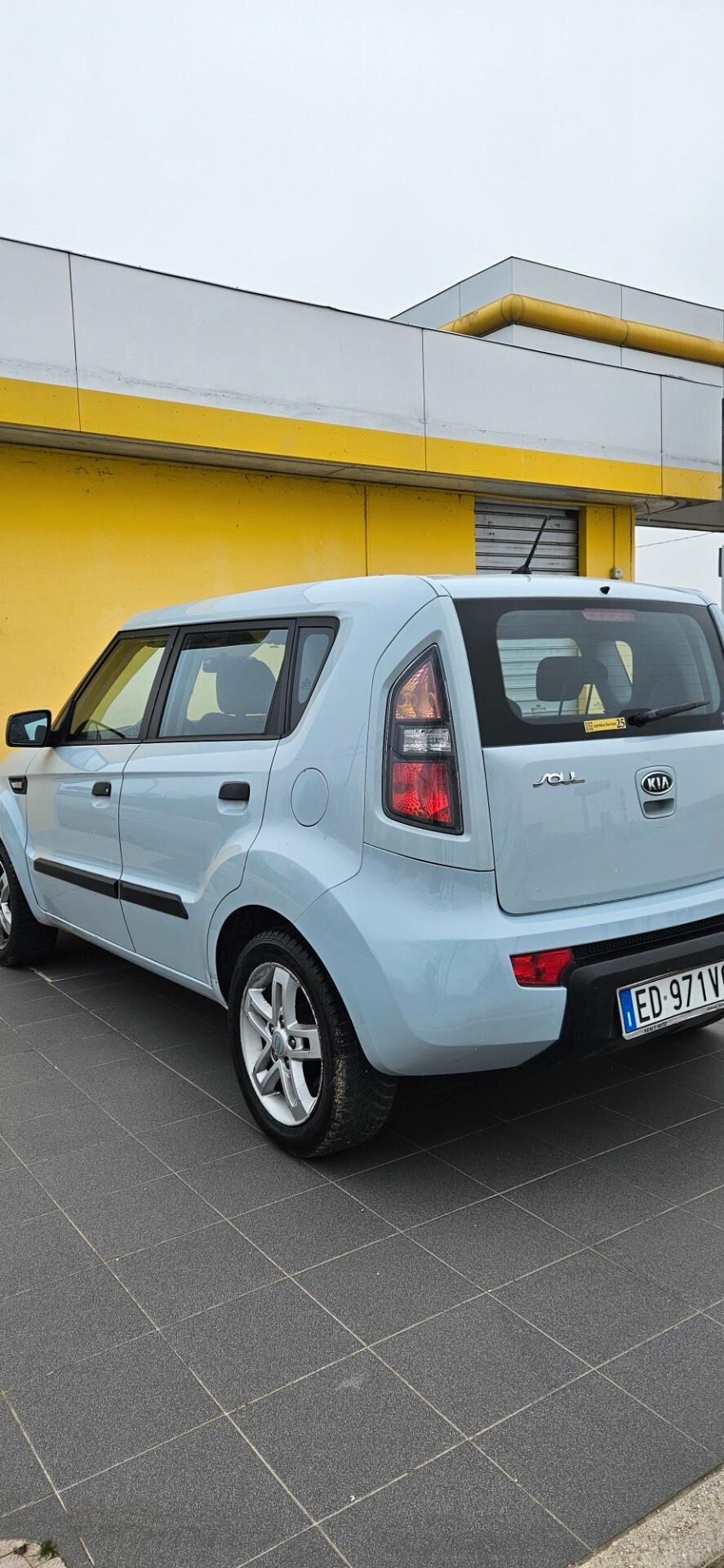 Kia Soul 1.6 CVVT Active