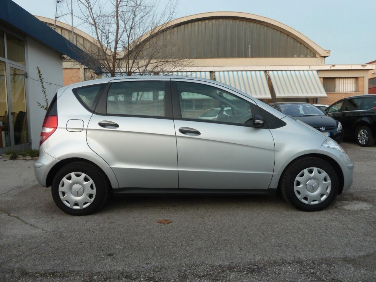 Mercedes-benz A 150 benzina Ok Neopatentati
