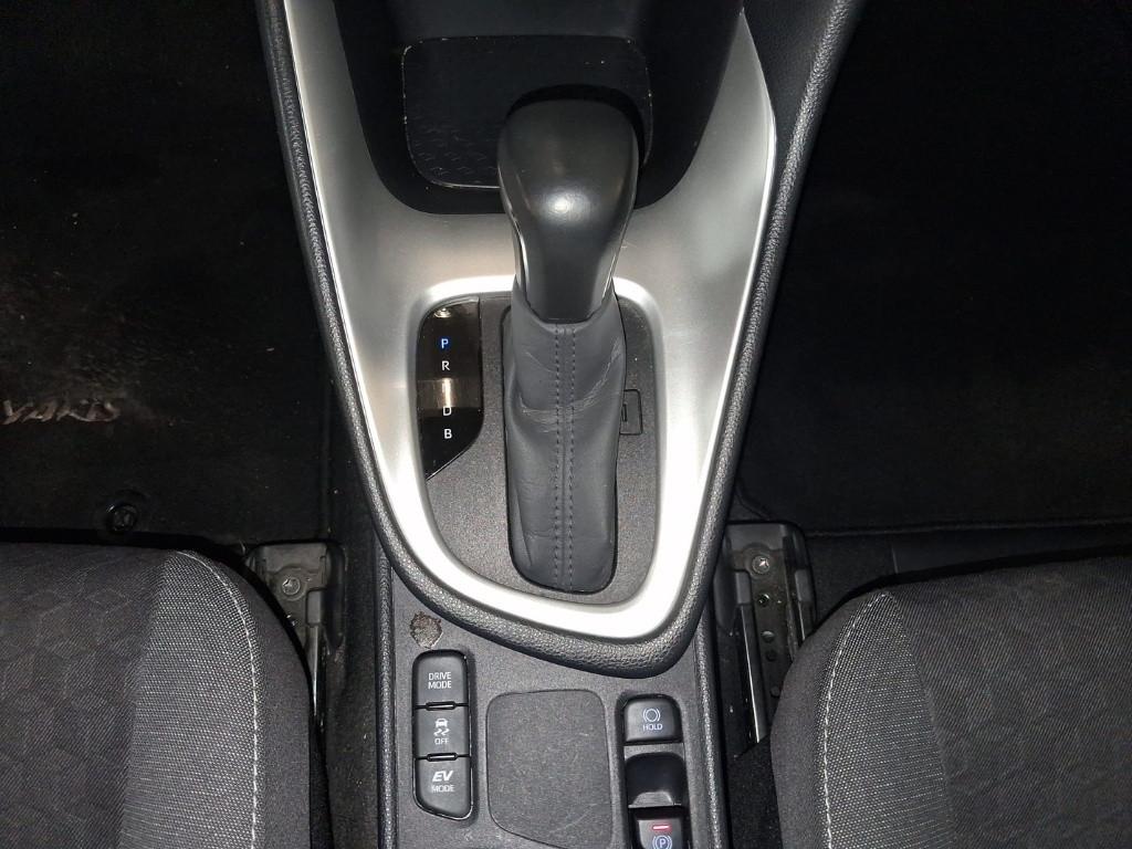 TOYOTA Yaris 4ª serie - Yaris 1.5 Hybrid 5 porte Active