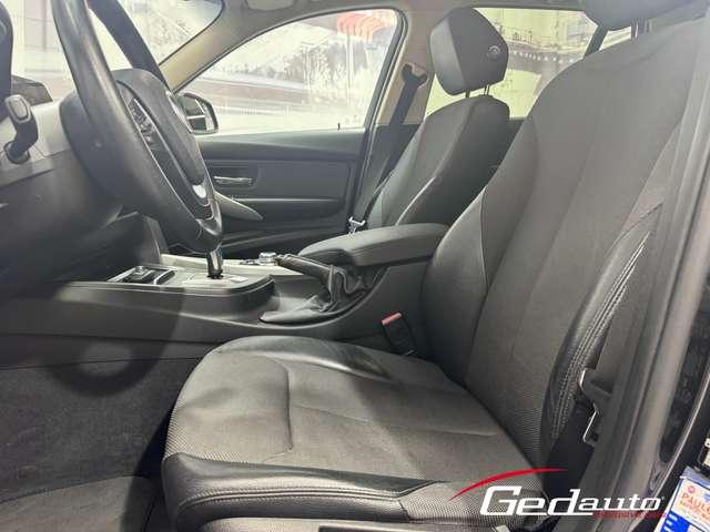 BMW 316 d Touring Advantage aut. FULL-LED NAVI