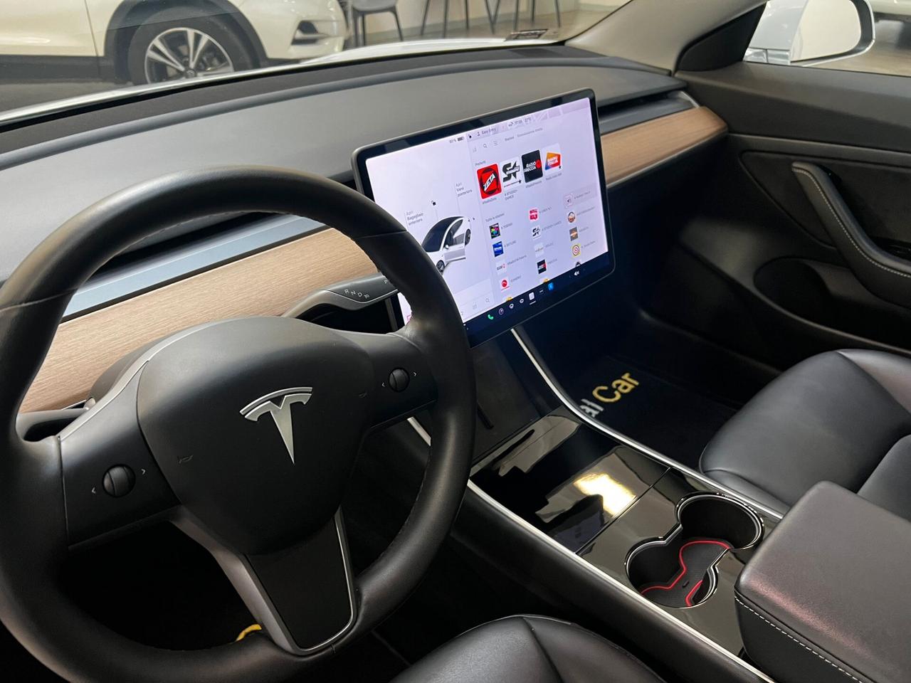 Tesla Model 3 Standard RWD Plus