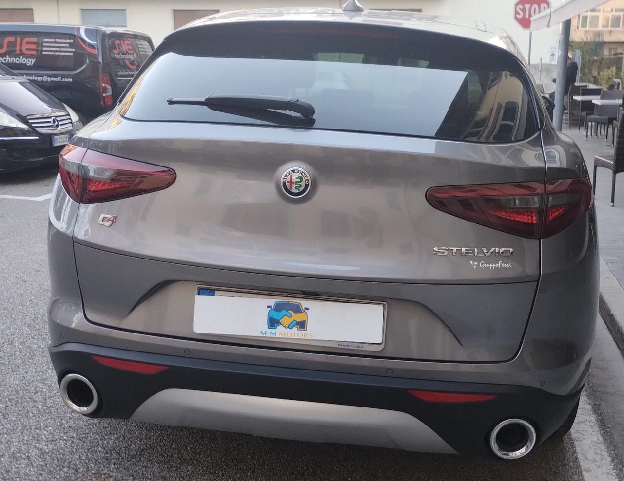 Alfa Romeo Stelvio 2.2 Turbodiesel 210 CV AT8 Q4 Executive