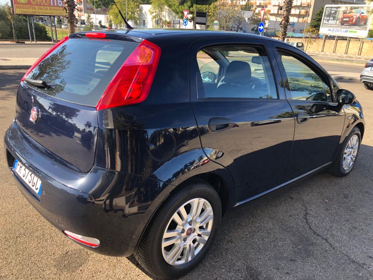 Fiat Punto 1.3 MJT II S&S 95 CV 5 porte Street