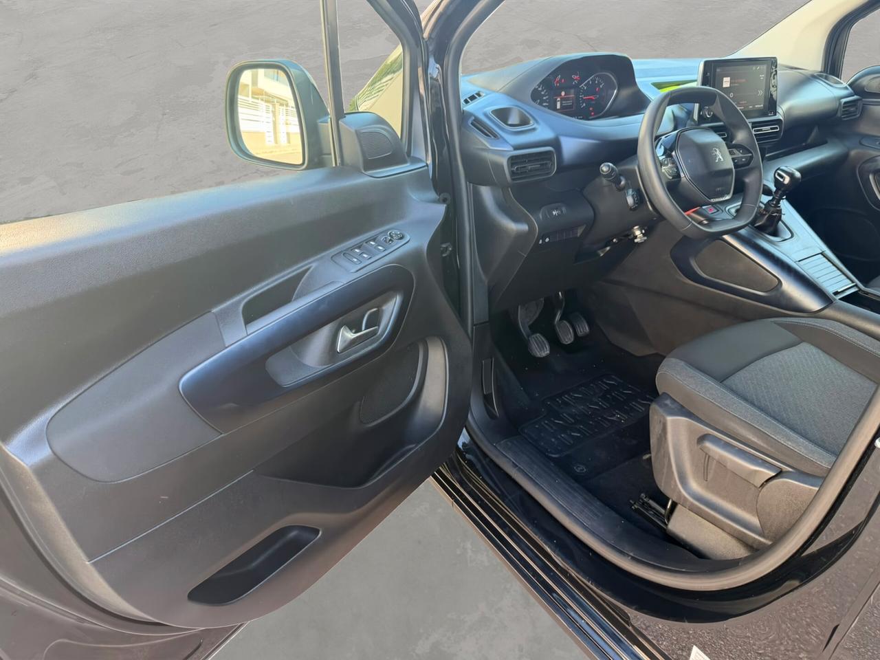 Peugeot Rifter BlueHDi 130 S&S Allure Long