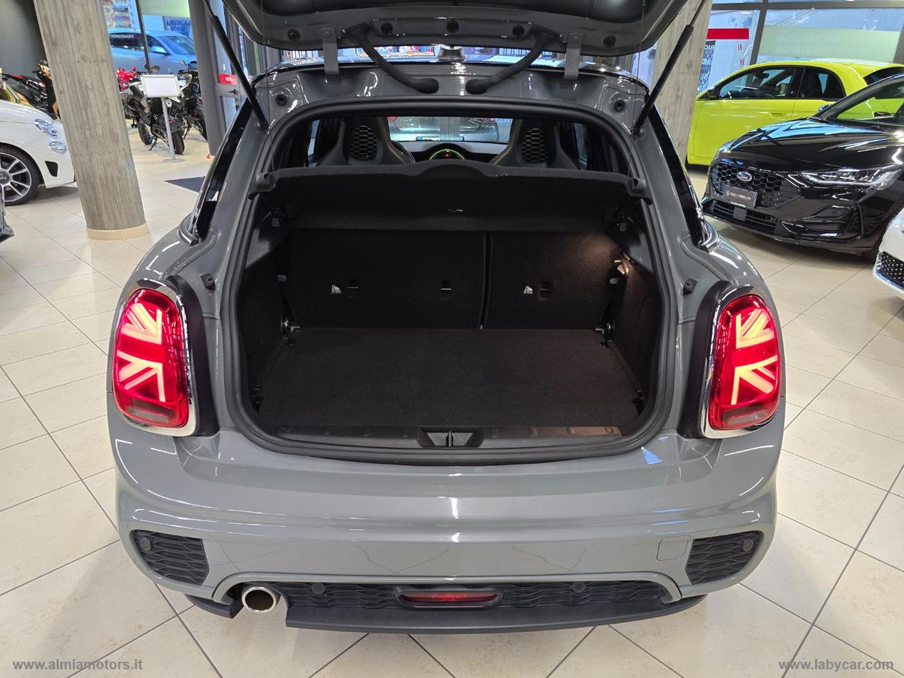 MINI Mini Cooper JCW 5 porte