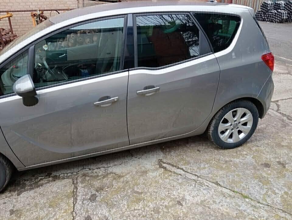 Opel Meriva 1.3 CDTI 95CV ecoFLEX Cosmo