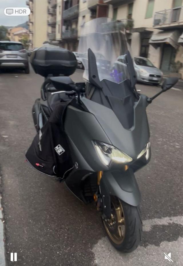 YAMAHA T-Max 560 Tech Max