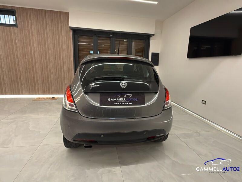 Lancia Ypsilon LANCIA YPSILON GPL