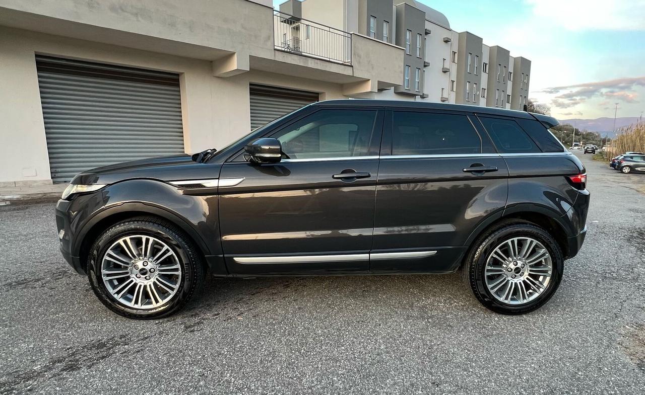 Land Rover Range Rover Evoque Range Rover Evoque 2.2 Sd4 5p. Pure