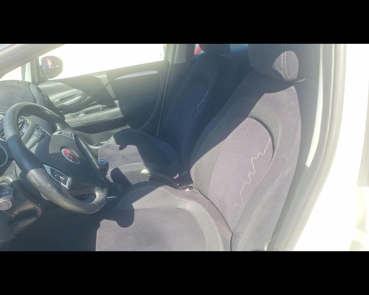FIAT Punto 1.4 8V 5 porte Natural Power Lounge