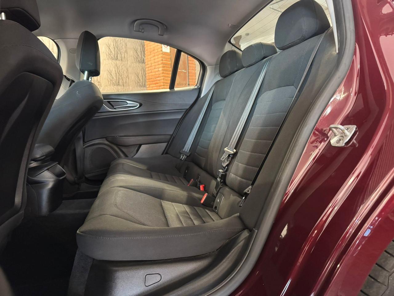 Alfa Romeo Giulia 2.2 Turbodiesel 150 CV AT8