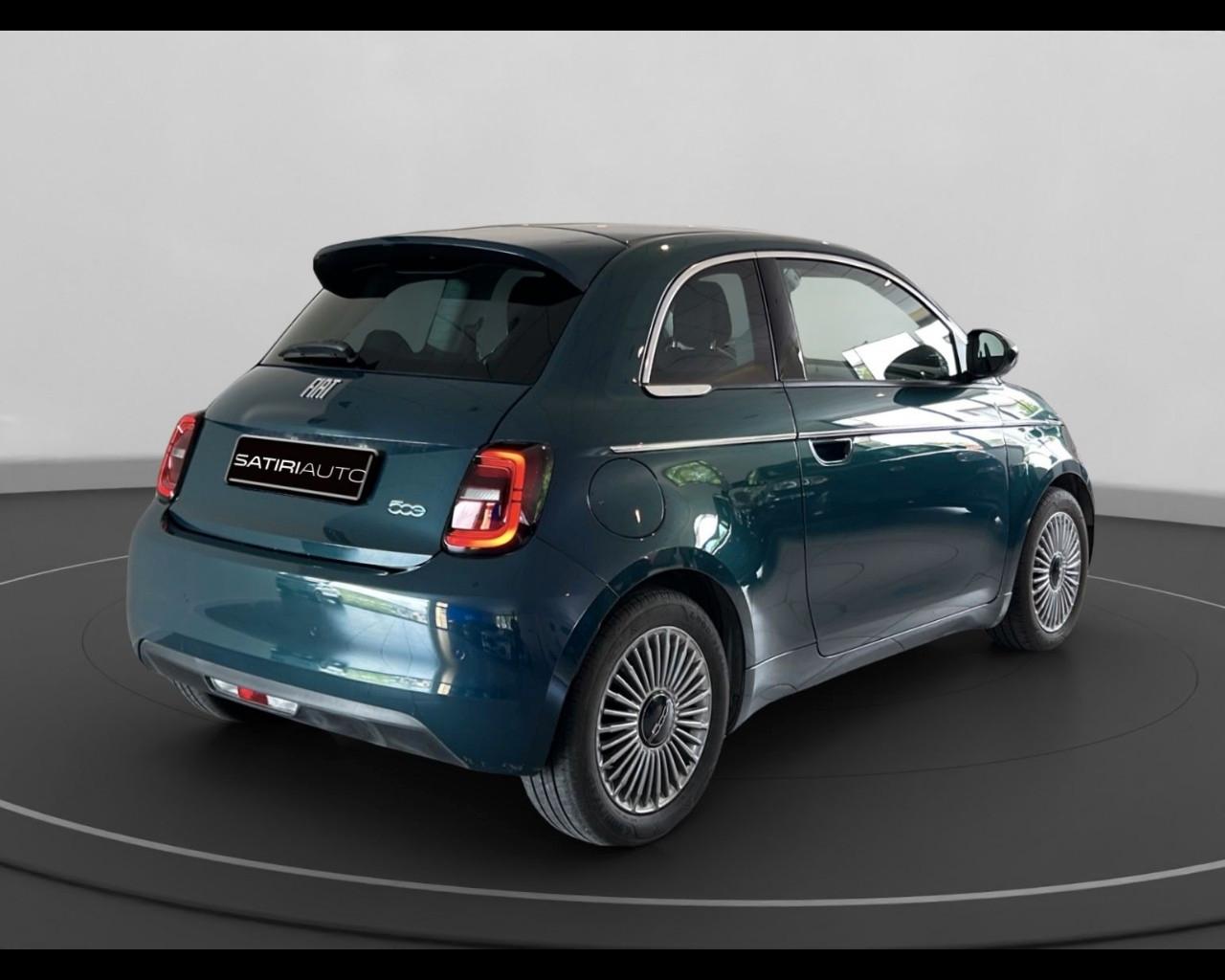 FIAT 500e - 500e 23,65 kWh