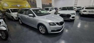 Skoda Octavia Octavia Wagon 1.6 tdi Executive 115cv dsg