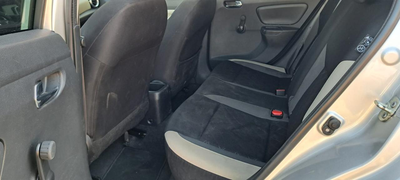 Nissan Micra 1.5 dCi 8V 5 porte N-Connecta