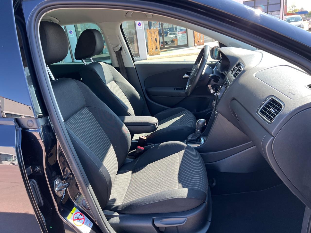 Volkswagen Polo 1.6 TDI 90CV DPF DSG 5 porte R-Line